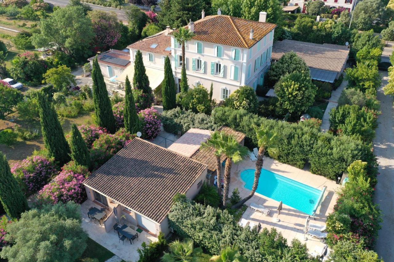 Domaine De L'Aufrene Bed and Breakfast Ιέρ Εξωτερικό φωτογραφία