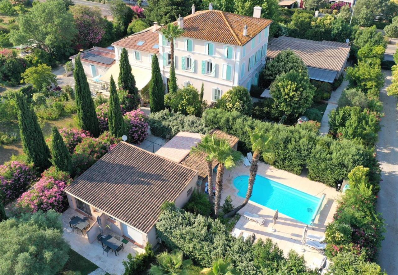 Domaine De L'Aufrene Bed and Breakfast Ιέρ Εξωτερικό φωτογραφία