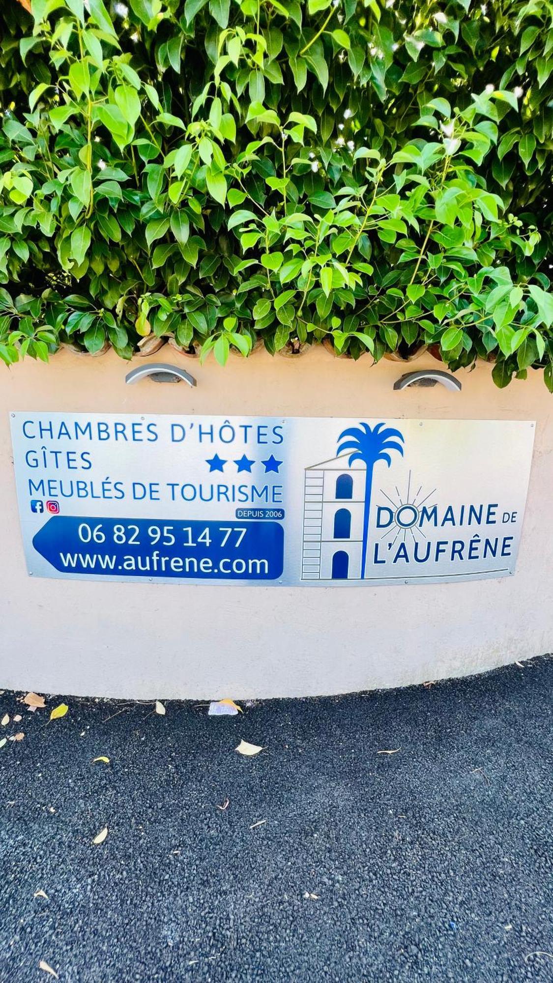 Domaine De L'Aufrene Bed and Breakfast Ιέρ Εξωτερικό φωτογραφία